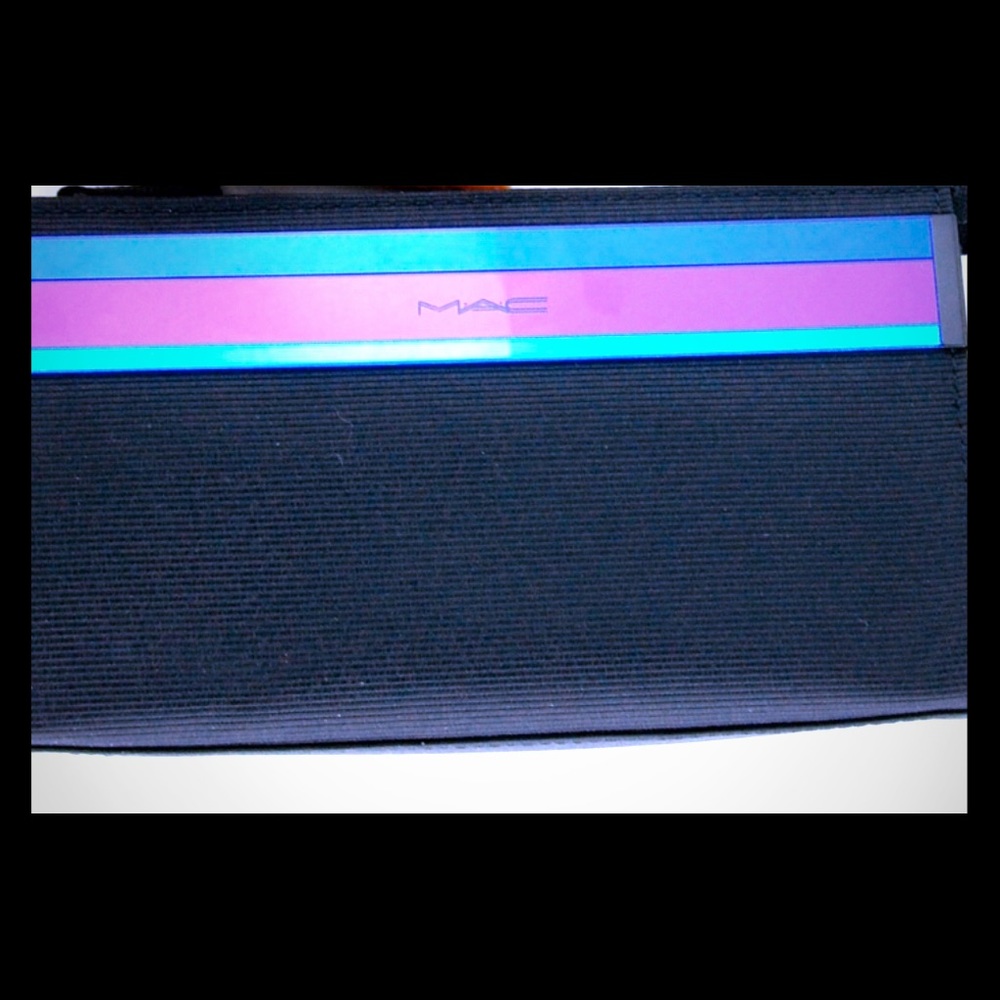 Mac Fab Limited Edition collection bag. FREE GIFT!